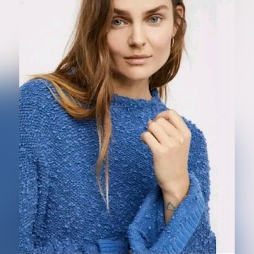 FREE PEOPLE Cuddle Up Pullover Size Large Pullover Sweater Soft & Warm EUC - Picture 15 of 16